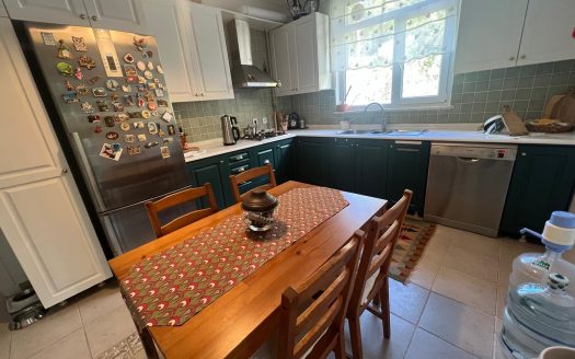 KANLICA’DA CENNET BAHÇESİ İÇİNDE MÜSTAKİL KARGİR EV