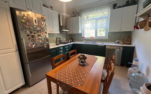 KANLICA’DA CENNET BAHÇESİ İÇİNDE MÜSTAKİL KARGİR EV