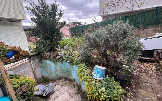 BEYKOZ YALIKÖY’DE 194 M2 BAHÇELİ KARGİR EV…