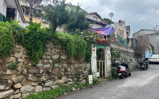 BEYKOZ YALIKÖY’DE 194 M2 BAHÇELİ KARGİR EV…