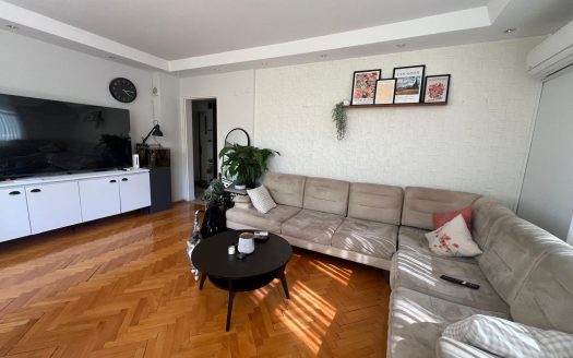 ÇENGELKÖY ATA2 SİTESİNDE KİRALIK ARA KAT DAİRE…